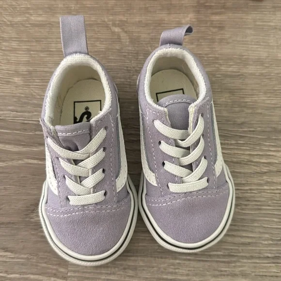 Vans Baby Walker Shoes in Lavender and White - Picture 2 of 4